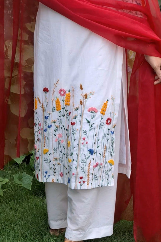 WHITE FLORAL KURTA SET